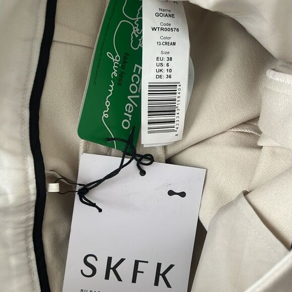 SKFK Goiane Ankle Length Pants Crossover Pleat Flap Cream EU 38 | US 6 Reg $149 - Picture 10 of 12